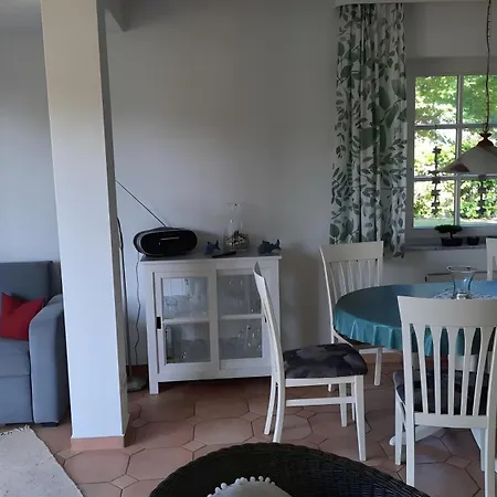 Seebad, Dorfstraße 20 * Zempin